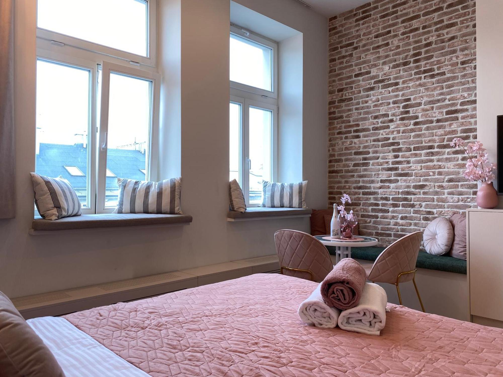 Royal Rose Apartment - Old Town Краків Екстер'єр фото